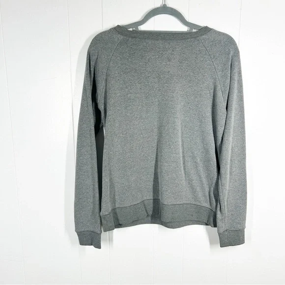 More Issues Than Vogue Graphic Long Sleeve Gray Sweatshirt Medium - Picture 2 of 6